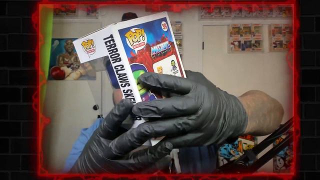 TERROR CLAWS SKELETOR HMM... смотреть онлайн