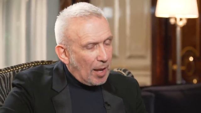 ЖАН-ПОЛЬ ГОТЬЕ. о разных типах красоты и толерантности смотреть онлайн