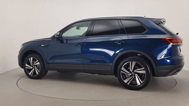 TOUAREGCOMM - 2022 Volkswagen Touareg COMM 3.0TDI 231 AUTO 4M смотреть онлайн