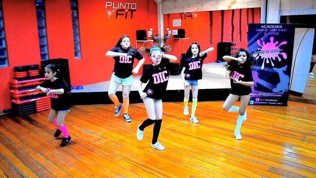 Hey Dj Kids - Reggaeton By Emiliano Ferrari Villalobo (HD)