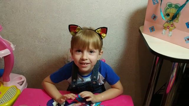 Распаковка / Коврик Lol / Подставка под телефон Lol смотреть онлайн