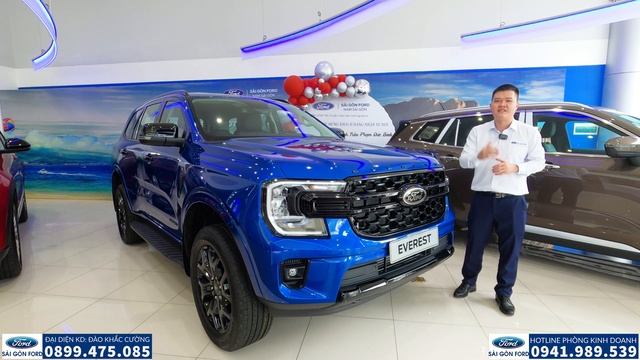 So sánh khó lắm FORD EVEREST SPORT 4x2 vs EVEREST TITANIUM 4x2: "Nên mua phiên bản nào"? смотреть онлайн