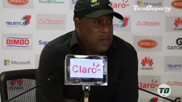 Hernán Medford: “Le quedó grande el partido al árbitro” смотреть онлайн
