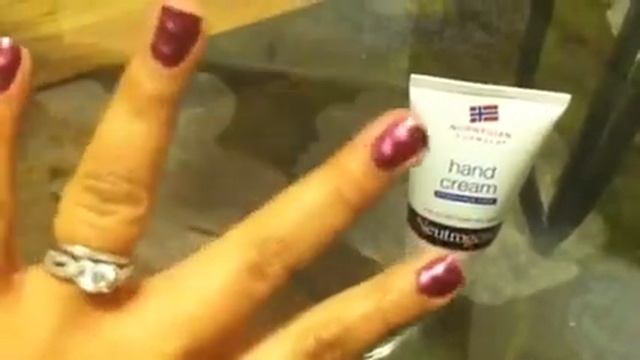 Review - Neutrogena Norwegian Formula Hand Cream from BzzAgent смотреть онлайн