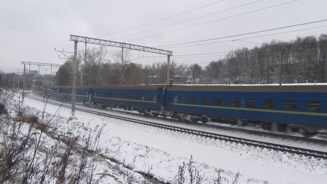 Электровоз ЧС7-200 с поездом№024Ш Одесса-Москва перегон Латышская-Нара 5.01.2018 смотреть онлайн