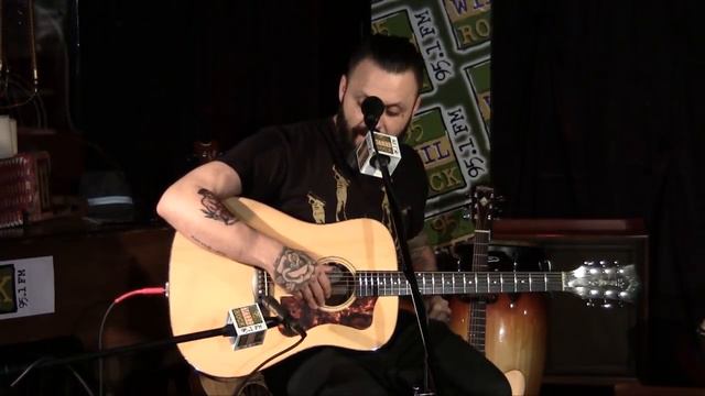 Justin Furstenfeld of Blue October - Hate Me (acoustic) смотреть онлайн