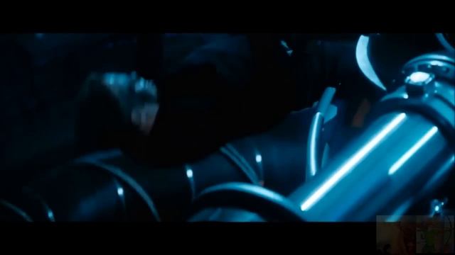 Star Trek Into Darkness - Kirk Saves the Falling Enterprise смотреть онлайн