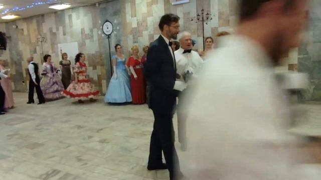 ВАЛЬС с ЦВЕТКОМ. ИЮНЬСКИЙ КАРАЧАРОВСКИЙ БАЛ смотреть онлайн