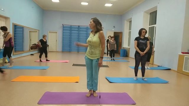 Как стать осознанной. Медитация в ходьбе 10 минут. Йога Лекси Татьяны Бабковой. смотреть онлайн