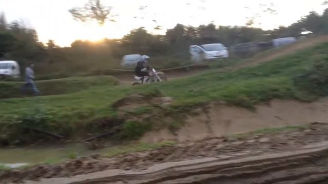 Yamaha Training Center - Hélécine - YCF Pilot F150 2014 смотреть онлайн