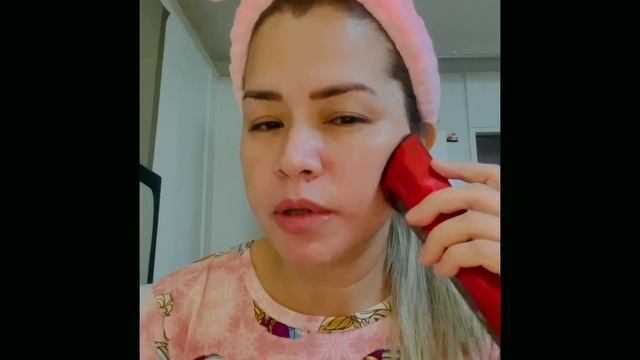 Maricel Morales on How to Use the Vlift Machine from BeautéDerm смотреть онлайн