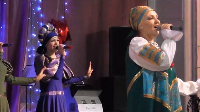 "РОССИЯ" - Образцовый коллектив фольклорный ансамбль "УТЕХА" г.Березовский смотреть онлайн