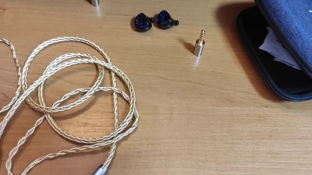 IvipQ-100 - О наушниках и отличных кабелях. Запись на Kinera Gramr.