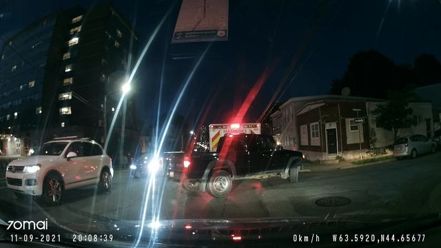Nova Scotia bad drivers #2 / Видео с регистратора в Канаде смотреть онлайн