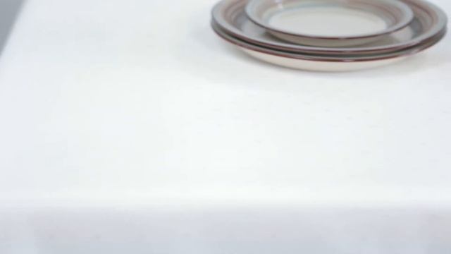 Видеообзор текстиля ТМ Provance: Скатерть текстильная "Праздничная" смотреть онлайн