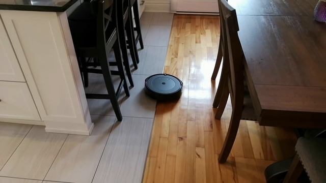 Review iRobot Roomba i3+ Myriam Larouche T смотреть онлайн