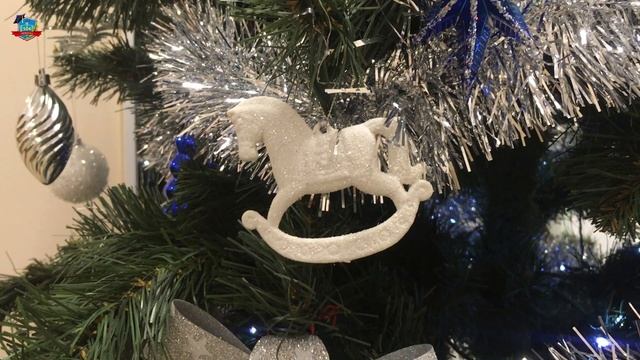 Новогоднее украшение в школе 504 смотреть онлайн