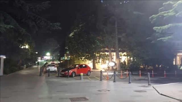 ▶️ КРЫМ - НОЧНАЯ НАБЕРЕЖНАЯ / ПРОГУЛКА ПО НОЧНОМУ ГОРОДУ/ ЛЮДЕЙ НЕТ , КРАСОТА / ЯЛТА СЕГОДНЯ 2023 смотреть онлайн