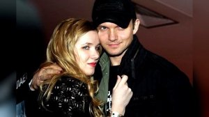 РАДИ НЕЁ ОН БРОСИЛ ЖЕНУ С ТРЕМЯ ДЕТЬМИ, А ОНА РАДИ НЕГО УШЛА ОТ ПОПУЛЯРНОГО АКТЕРА