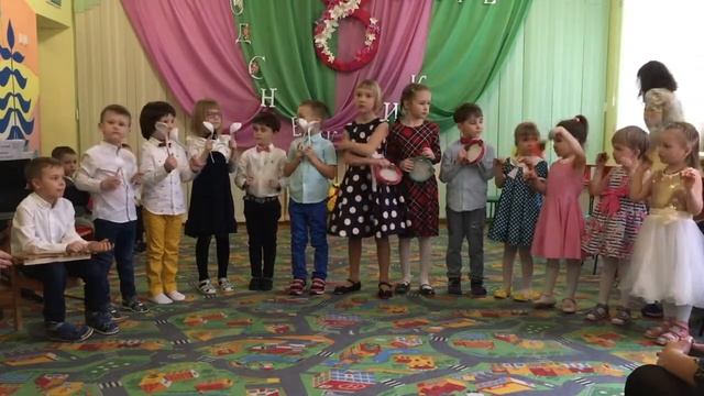 Ребёнок будущего - утренник на 8 марта - Детский оркестр смотреть онлайн