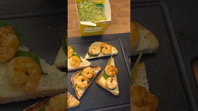 БРУСКЕТТА С КРЕВЕТКАМИ, САМАЯ ВКУСНАЯ ЗАКУСКА? #shorts#shortsrecipe смотреть онлайн