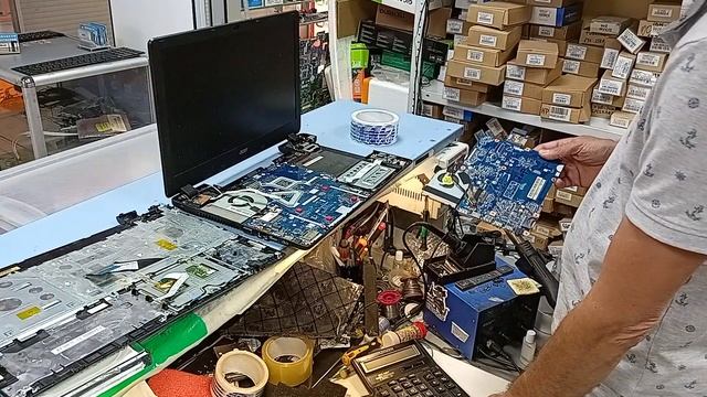 Модель ноутбука такая же, а платы разные. смотреть онлайн