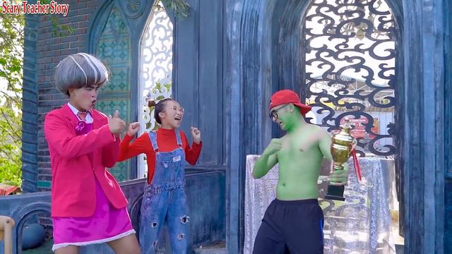 SuperNick VS Crazy Hulk Miss T Rescue Tani and Hello Neighbor смотреть онлайн