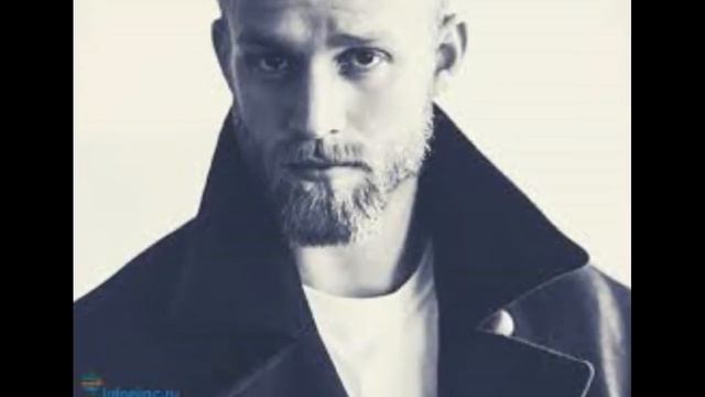 Глаза. Автор: Б. Вахнюк, исп. : Т. Рехельс смотреть онлайн