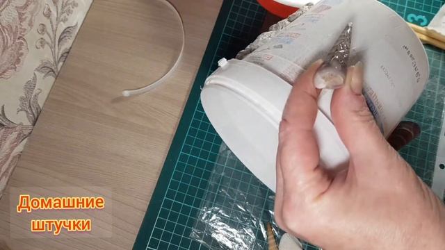 Декор "камешками" из туалетной бумаги. Кашпо для цветка. смотреть онлайн