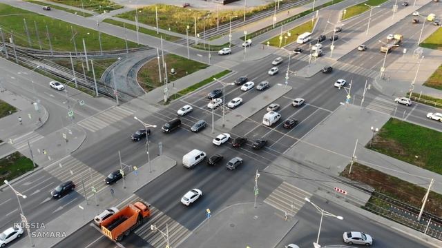 Перекрёсток / Московское шоссе - ул.Ташкентская / город Самара / Russia смотреть онлайн