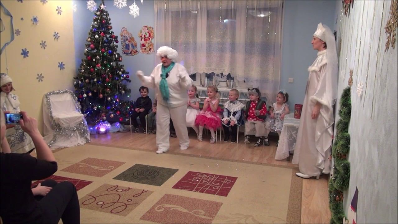 Снеговик на празднике у детей. младшая группа смотреть онлайн