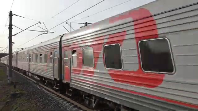 Электровоз ЭП1М-786 с пассажирским поездом смотреть онлайн