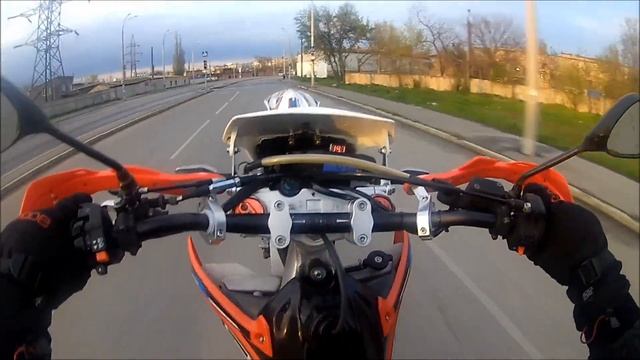 Geon Dakar 450 на заднем. смотреть онлайн