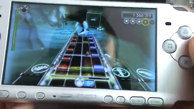 Rock Band Unplugged- Move Along FC 100% Expert смотреть онлайн