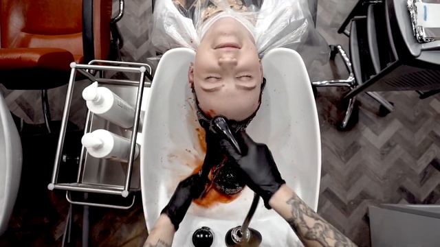 Окрашивание в красный от Полины Лебедевой | Имидж Арбат смотреть онлайн