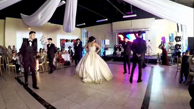 Aracelina Castellanos Quince Val’s | Waltz by Lindsey Stirling смотреть онлайн