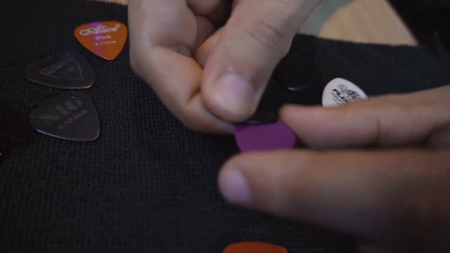 As melhores palhetas pra tocar METAL! смотреть онлайн