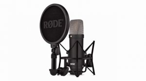 RODE NT1 Signature Series Review + Shure SM7B Comparison