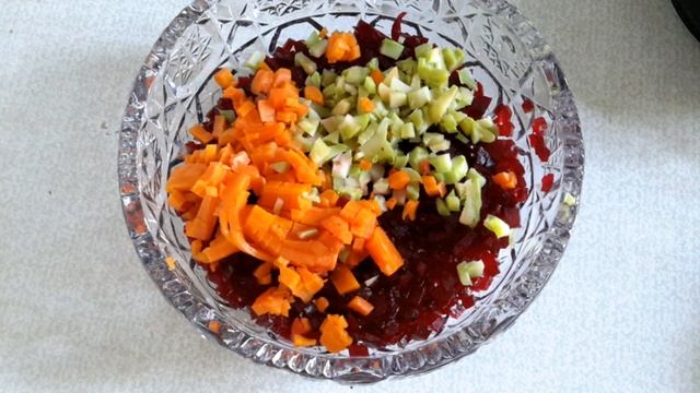 Овощной винегред -красивый , полезный , диетический ,низкокалорийный. смотреть онлайн