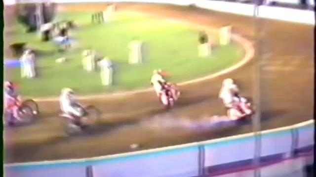 Ascot Speedway Mike Bloom, Jim 'The Animal' Fishback and Doug Nicol смотреть онлайн