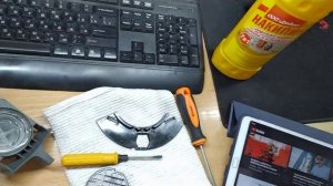 Чистка забитой иглы капсульной кофемашины от накипи.