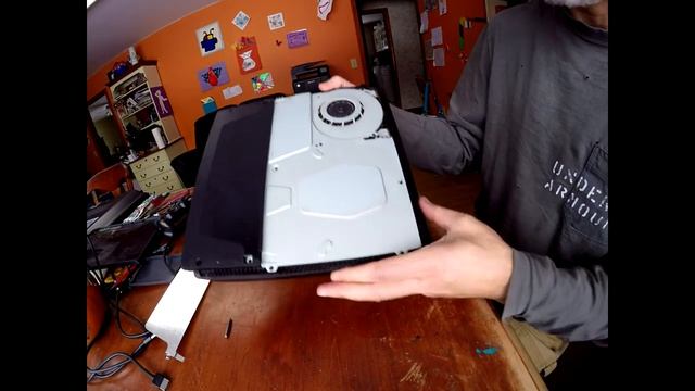 Playstation 4 PS4 slim dissemble and cleaning смотреть онлайн
