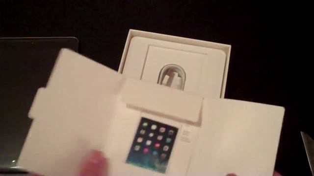 iPad Mini 2 with Retina Display Unboxing! смотреть онлайн