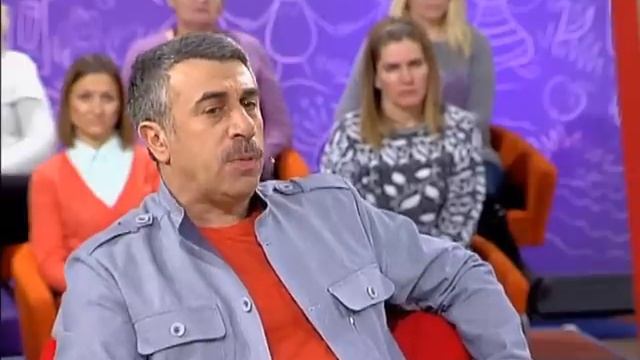Осмотр ребенка педиатром в США - Доктор Комаровский смотреть онлайн