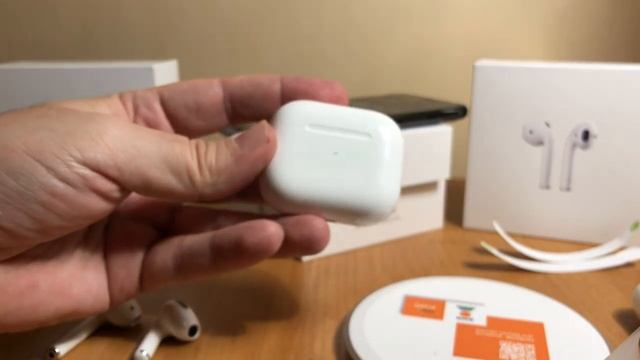 AirPods 3 в детальном сравнении с AirPods Pro и обычными AirPods. Эволюция дизайна беспроводных.