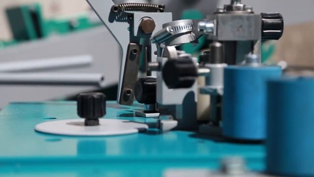 Кромкооблицовочный станок R-15 смотреть онлайн