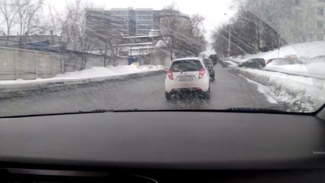 Делимобиль смотреть онлайн