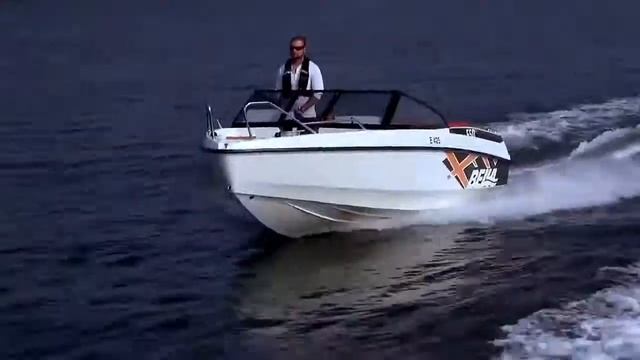 Прогулочный катер Bella 550 BR с подвесным мотором Mercury FourStroke 115 л с смотреть онлайн