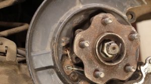 Как заменить троса ручного тормоза Nissan X-Trail -т31