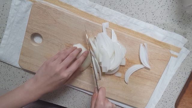 ENG sub) 스메그(SMEG) 믹서기 언박싱 l 30대 주부 vlog, 감자스프 만들기와 발뮤다 토스터기로 빵구워먹기? #smeg #스메그 #믹서기 #언박싱 смотреть онлайн